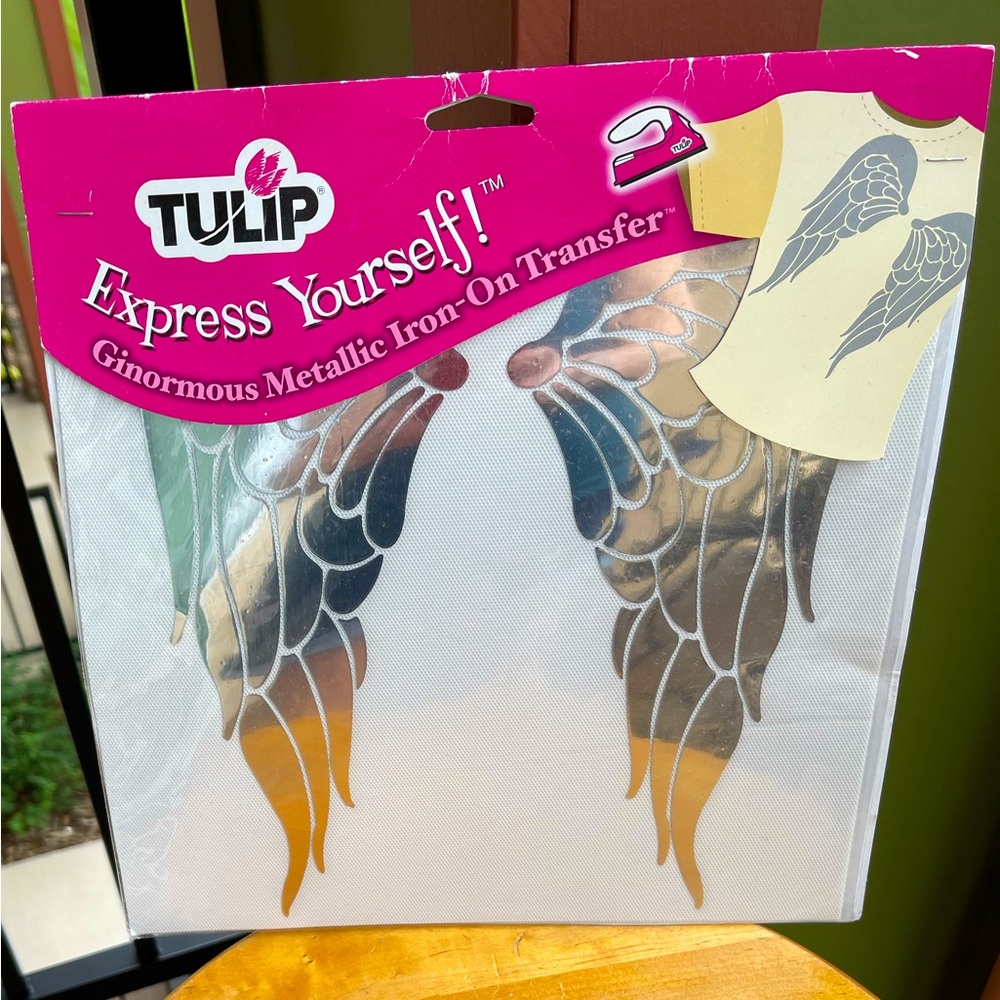 Tulip Ginormous Iron-on Angel Wings